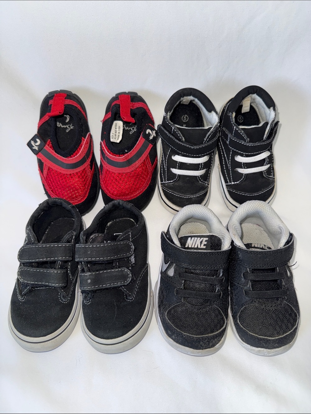 Bundle of 4 toddler shoes